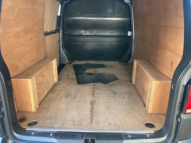 Volkswagen Transporter Mpv MC21VFN Grey #4