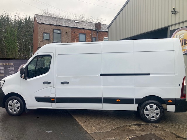 Renault Master Mpv YF72UFJ White #3