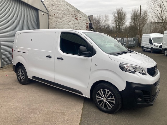 Peugeot Expert Mpv White