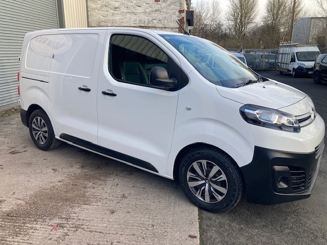 Citroen Dispatch Mpv White