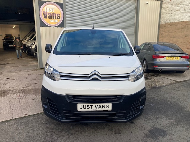 Citroen Dispatch Mpv LA19RMV White #2