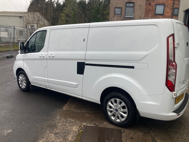 Ford Transit Custom Mpv MJ73EVB White #3