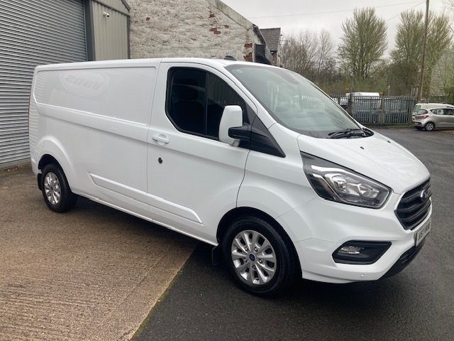 Ford Transit Custom Mpv White