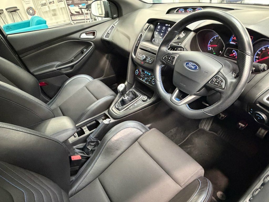 Ford Focus 2.3L Rs NJ67EMV Grey #4