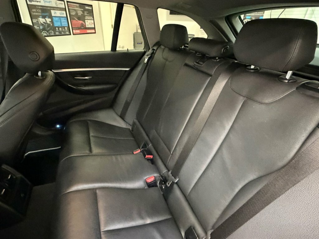 BMW 3 Series 2L Sport YC67LUB Silver #6