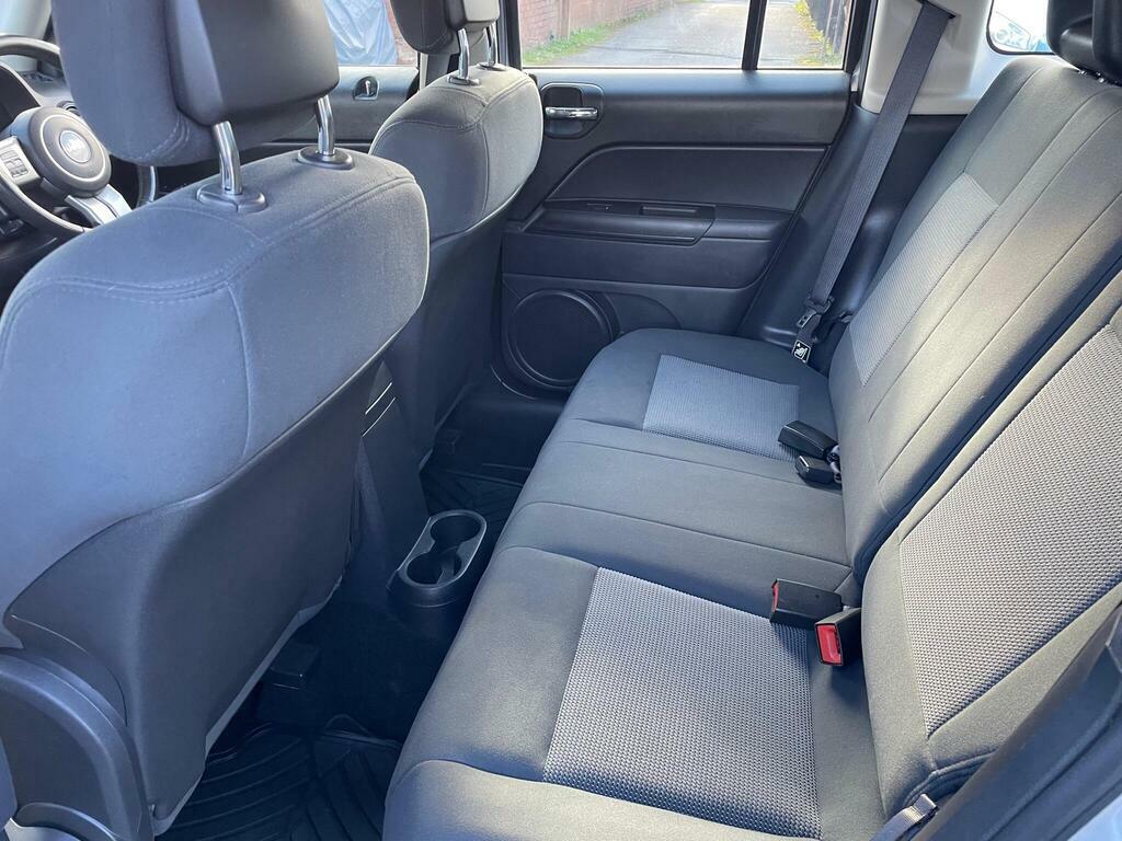 Jeep Patriot 2.2 Crd Limited 4X4 Silver #12