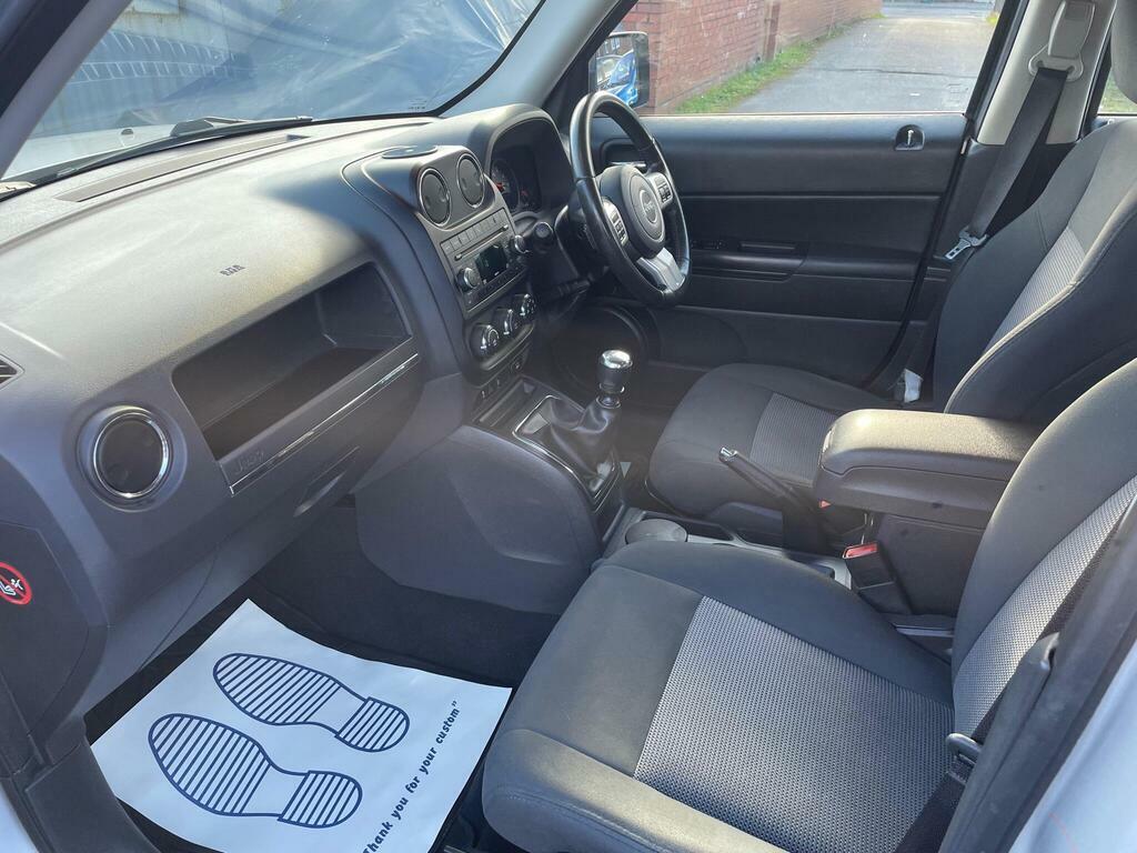 Jeep Patriot 2.2 Crd Limited 4X4 Silver #11