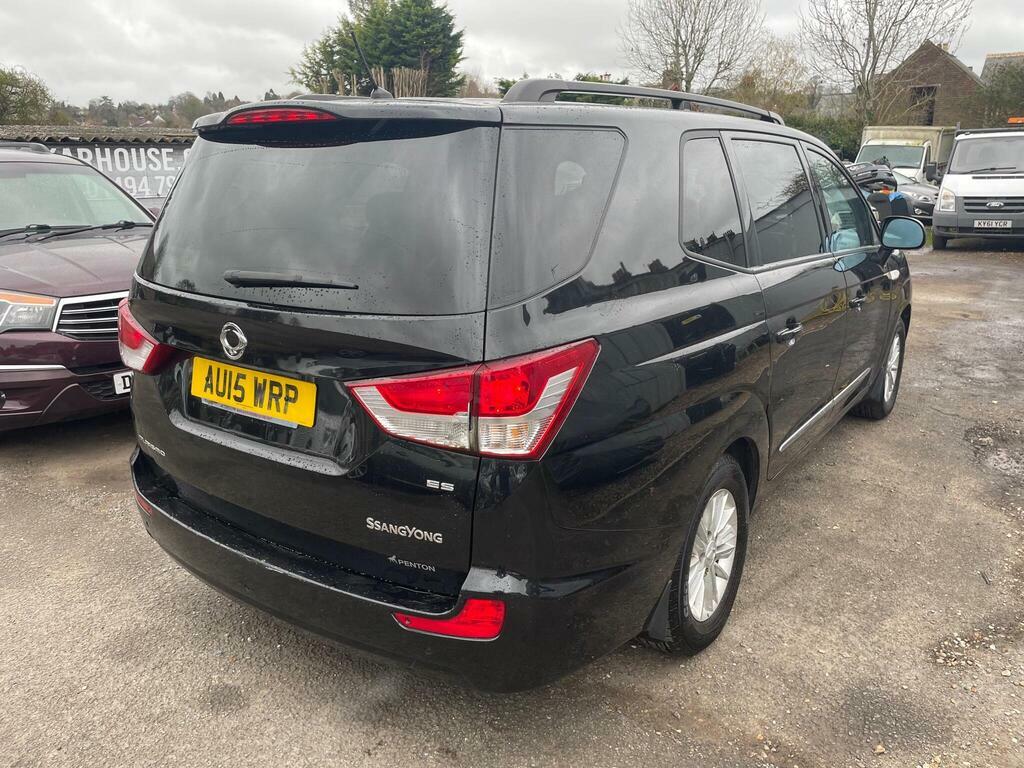 SsangYong Turismo 2.0 E-xdi Es T-tronic Euro 5 Black #6