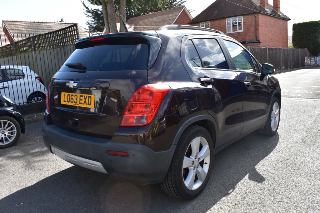 Chevrolet Trax 1.6 Lt Red #6