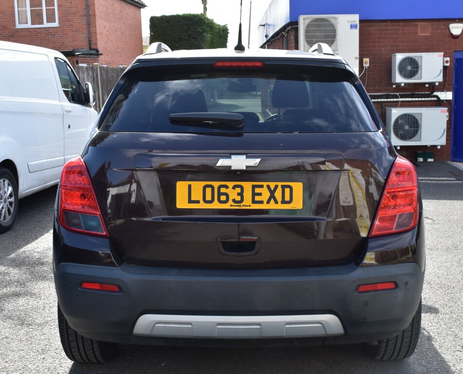 Chevrolet Trax 1.6 Lt Red #9