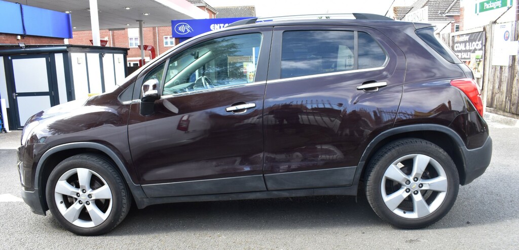 Chevrolet Trax 1.6 Lt Red #13