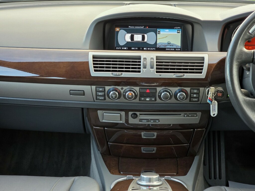 BMW 7 Series 3.0 730Ld Se Black #4