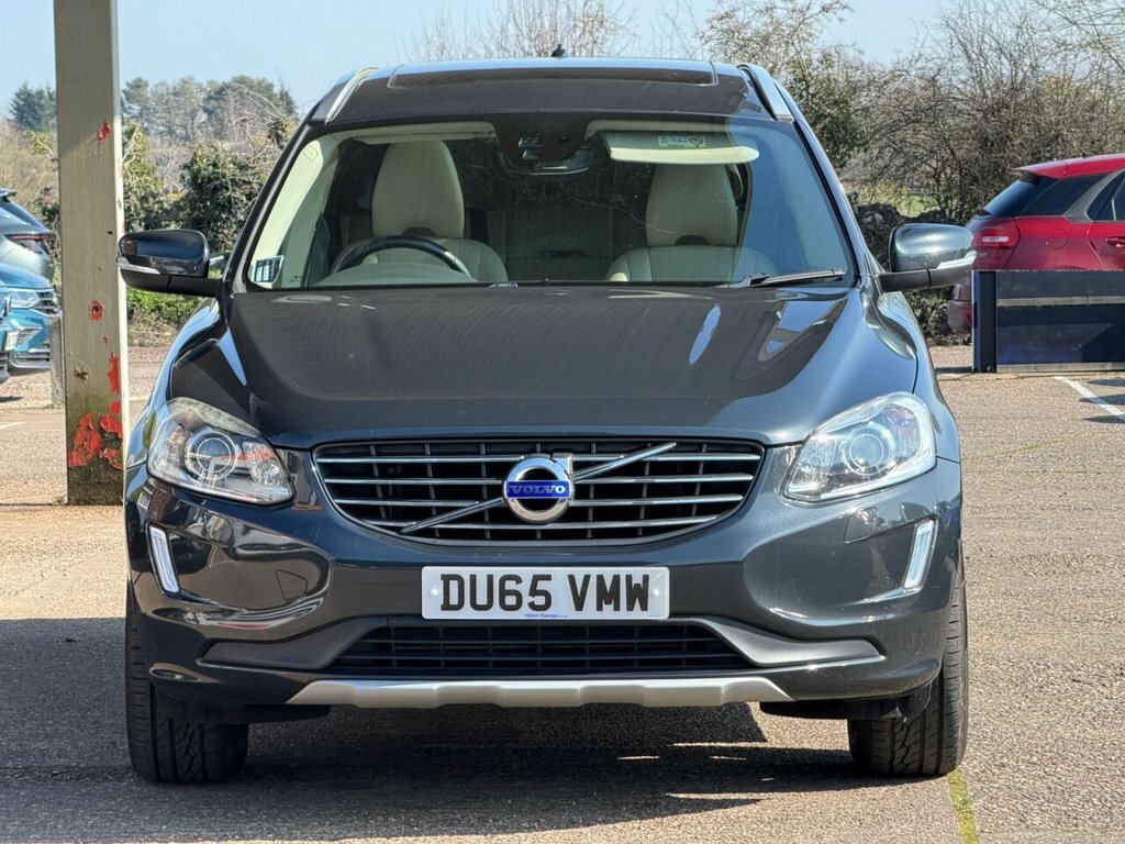 Volvo XC60 2L Se Lux DU65VMW Grey #2