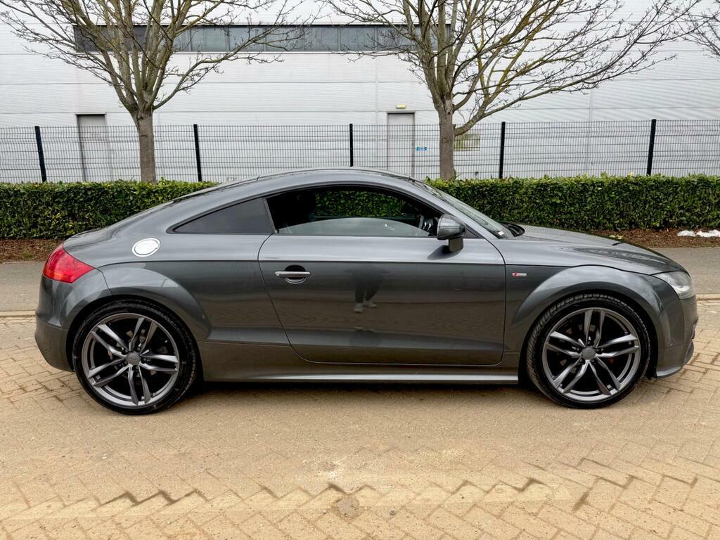 Audi TT 2.0 Tfsi Black Edition Euro 5 S S Grey #5