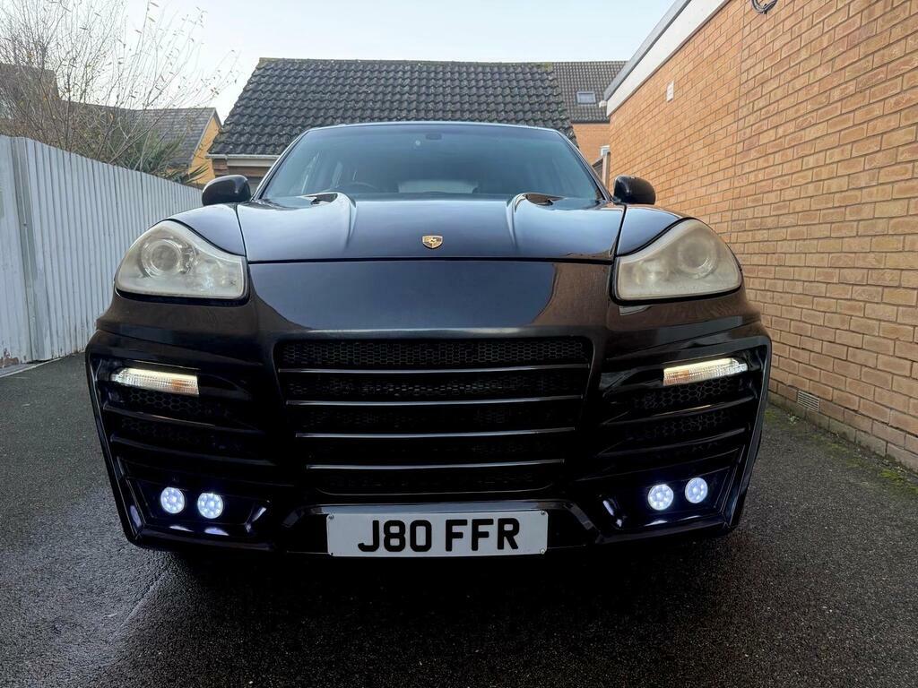 Porsche Cayenne 4.5 S Tiptronic S Awd Black #2