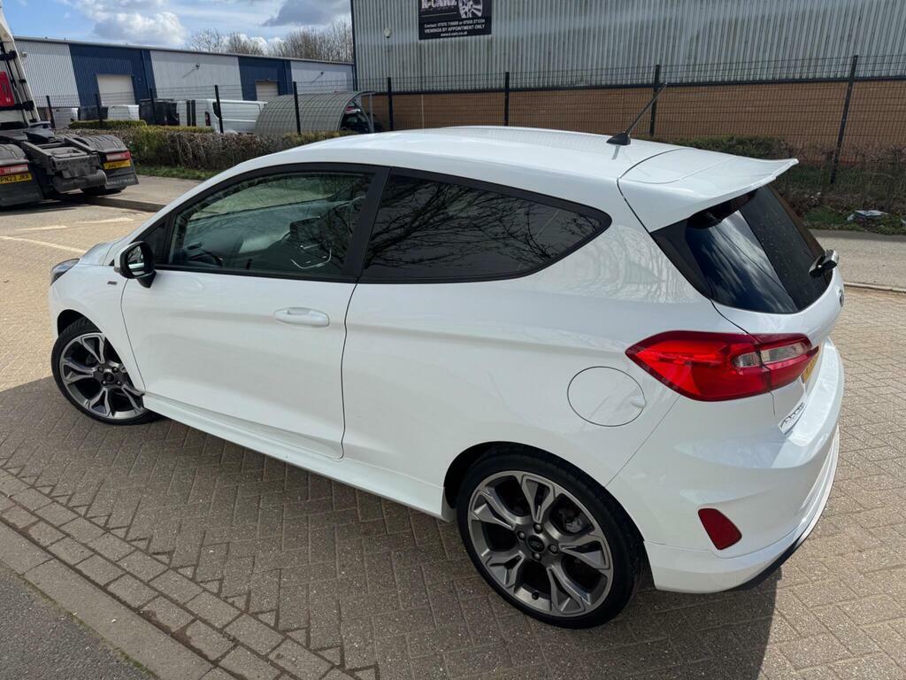 Ford Fiesta 1.0T Ecoboost St-line Euro 6 S S PN67UGY White #4