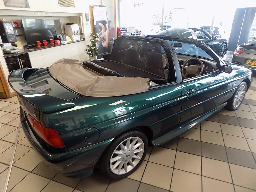 Ford Escort Ghia 16V 115Ps Green #5