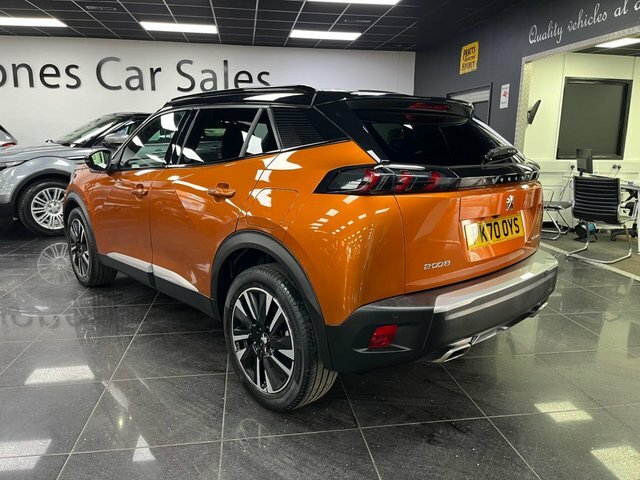 Peugeot 2008 Puretech Gt Line Suv PK70OYS Orange #2