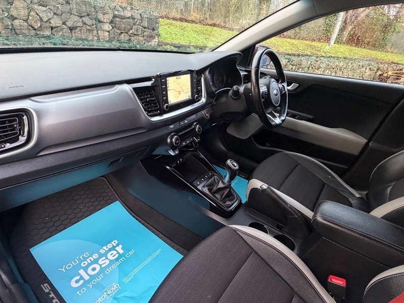 Kia Stonic 1.0 T-gdi First Edition RV18UYH Black #3