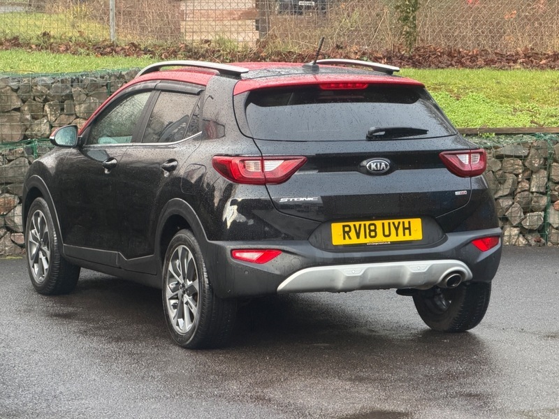 Kia Stonic 1.0 T-gdi First Edition RV18UYH Black #4