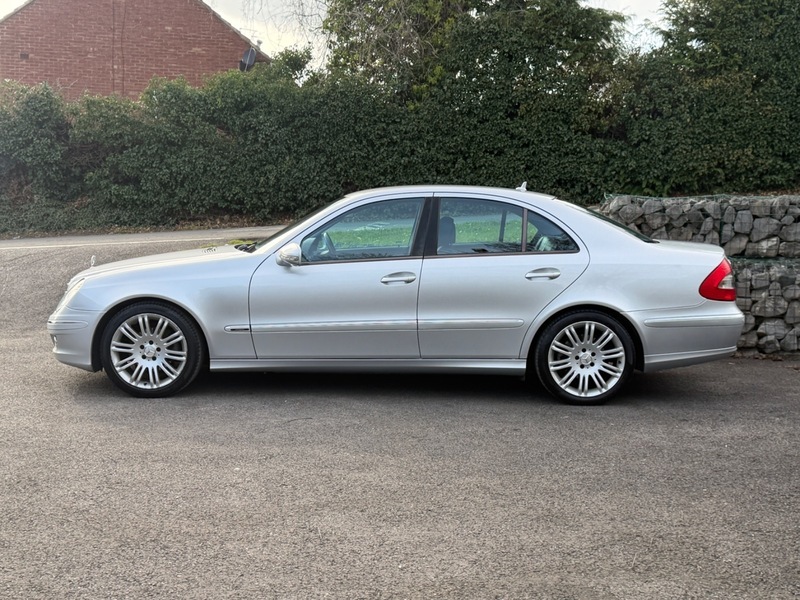 Mercedes-Benz E Class 2.1 E220 Cdi Avantgarde Silver #6