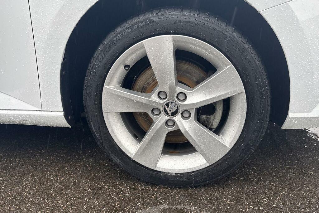 Skoda Fabia 1.0 Tsi Se L Dsg Euro 6 Ss YB71UVT #6