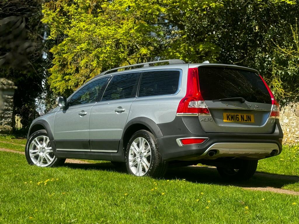 Volvo XC70 2.4 D4 Se Lux Awd Euro 6 Ss Silver #4