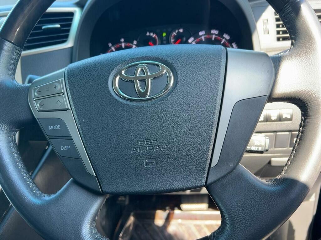 Toyota Vellfire Mpv Silver #10