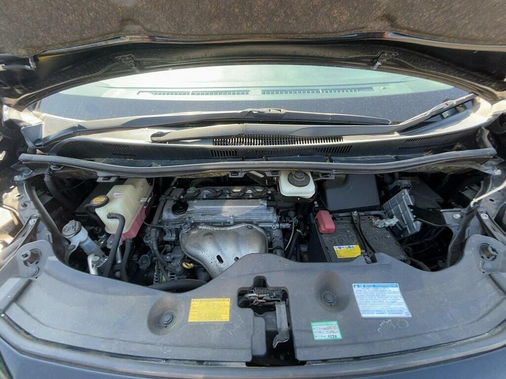 Toyota Vellfire Mpv Silver #5