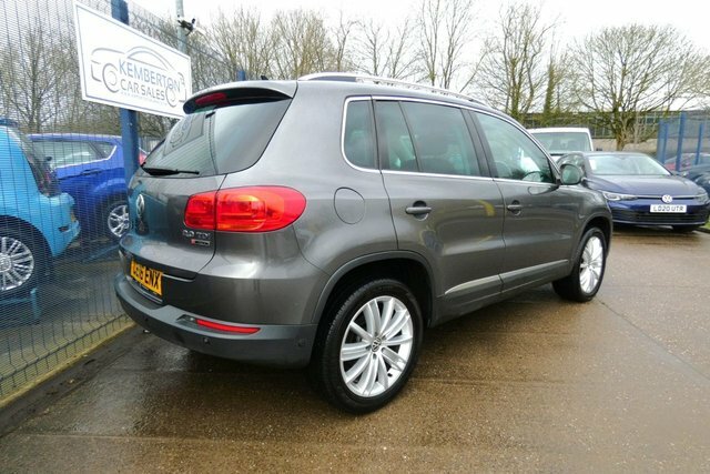 Volkswagen Tiguan 2016 2.0 Tdi Bluemotion Tech Match Edition Suv CE16ENX Grey #5