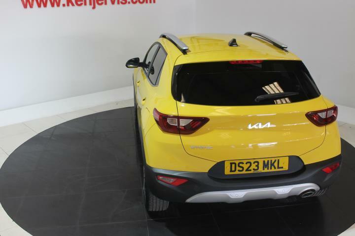 Kia Stonic 1.0 T-gdi Mhev 3 Suv Hybrid Euro DS23MKL Yellow #5