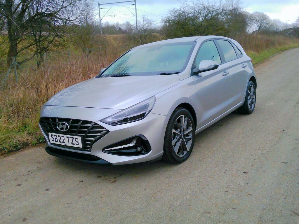 Hyundai I30 1.0 T-gdi Mhev Premium Euro 6 S S Silver