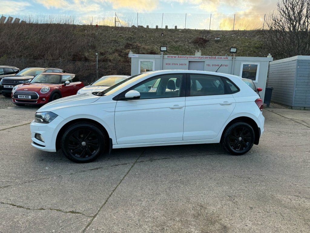 Volkswagen Polo 1L Se ST18HMZ White #4