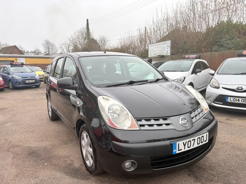 Nissan Note Se Black #2