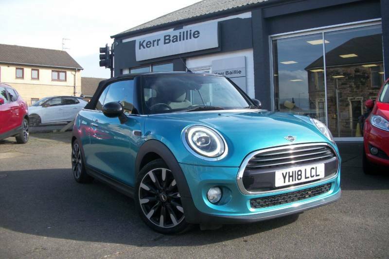 Mini Hatch Cooper 1.5 Convertible - 2018 18 Blue