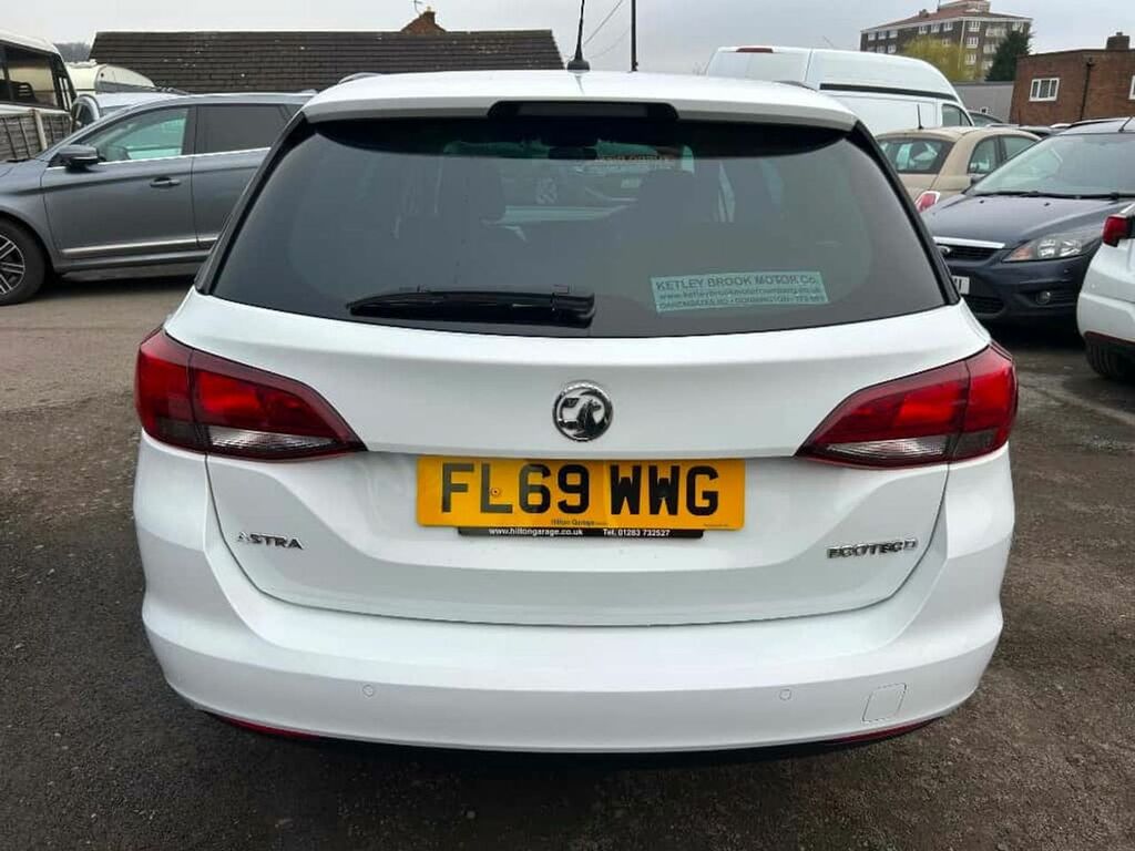 Vauxhall Astra Sold FL69WWG White #5
