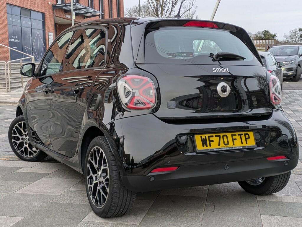 Smart Forfour Hatchback 17.6Kwh Prime Exclusive 202070 Black #3