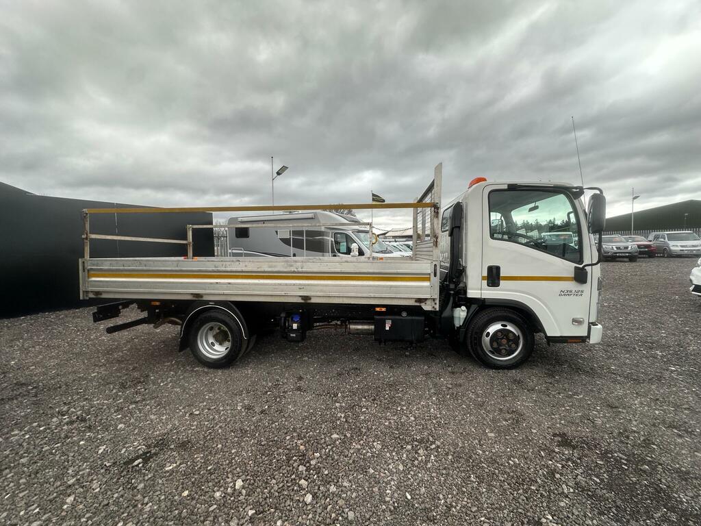 Isuzu  1.9D N35 Green Dropside Rwd Lwb LT73ECD White #5