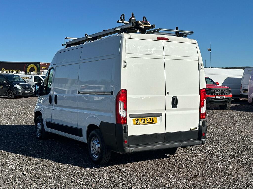 Peugeot Boxer 2.0 Bluehdi 335 Professional L2 H2 Euro 6 White #4