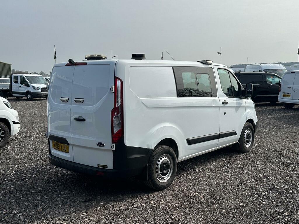 Ford Transit Custom 2.0 320 Ecoblue Crew Van L1 H1 Euro 6 6 Seat YO19YJU White #6