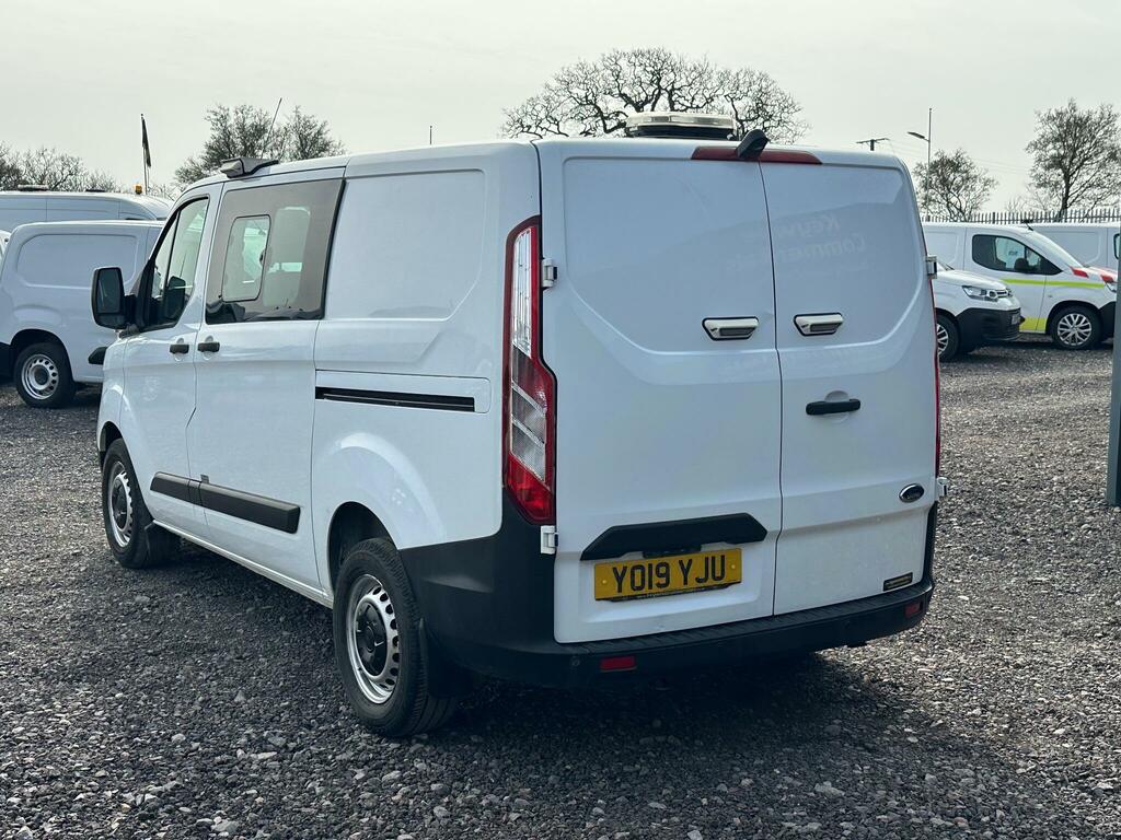 Ford Transit Custom 2.0 320 Ecoblue Crew Van L1 H1 Euro 6 6 Seat YO19YJU White #4