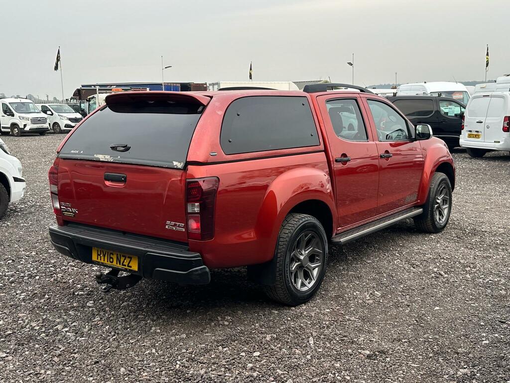 Isuzu D-Max 2.5 Td Blade 4X4 HY16NZZ Red #6