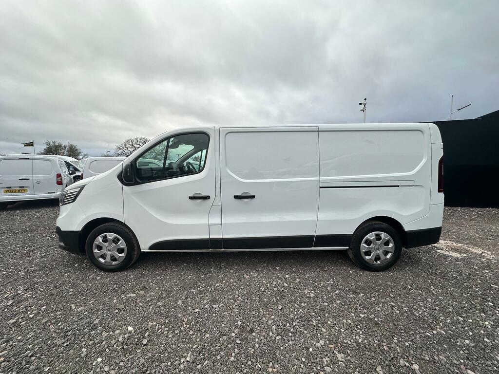 Renault Trafic 2.0 Dci Blue Ll30 Advance L2 H1 Euro 6 Ss MC23YAW White #4