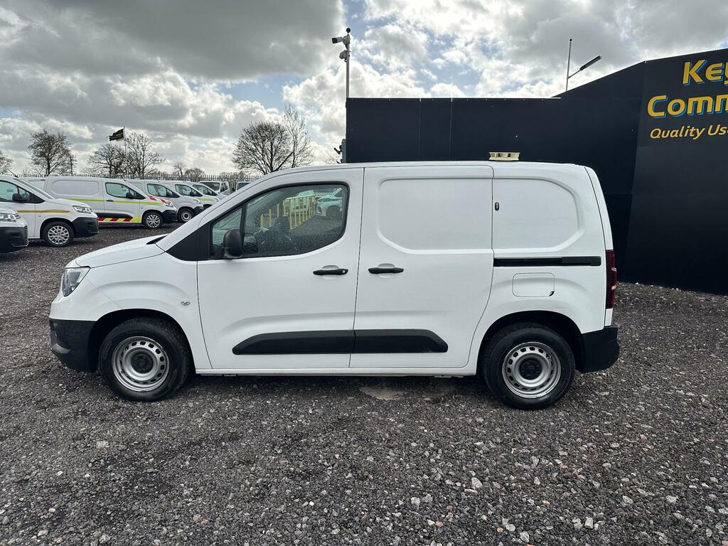 Vauxhall Combo 1.5 Turbo D 2000 Edition L1 H1 Euro 6 Ss FL70HDC White #3