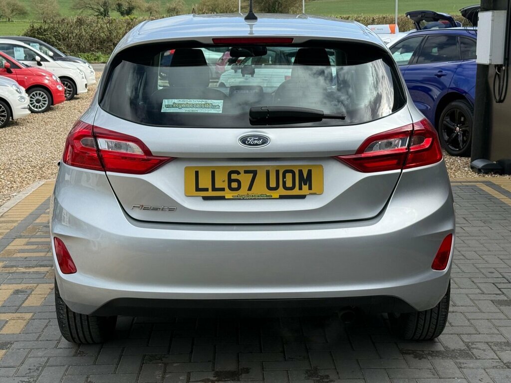 Ford Fiesta 1.0T Ecoboost Zetec Euro 6 Ss LL67UOM Silver #4