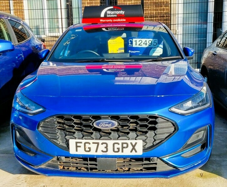 Ford Focus St-line Blue