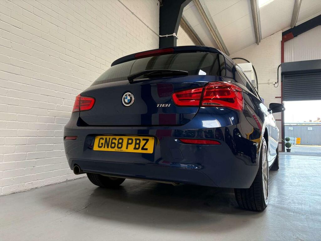 BMW 1 Series Hatchback 1.5 118I Gpf Se Euro 6 Ss 20186 GN68PBZ Blue #6