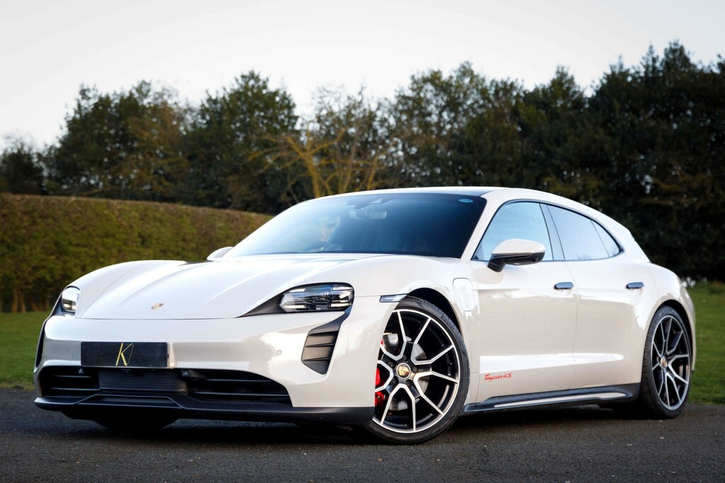Porsche Taycan Performance Plus 93.4Kwh 4S Sport Turismo 