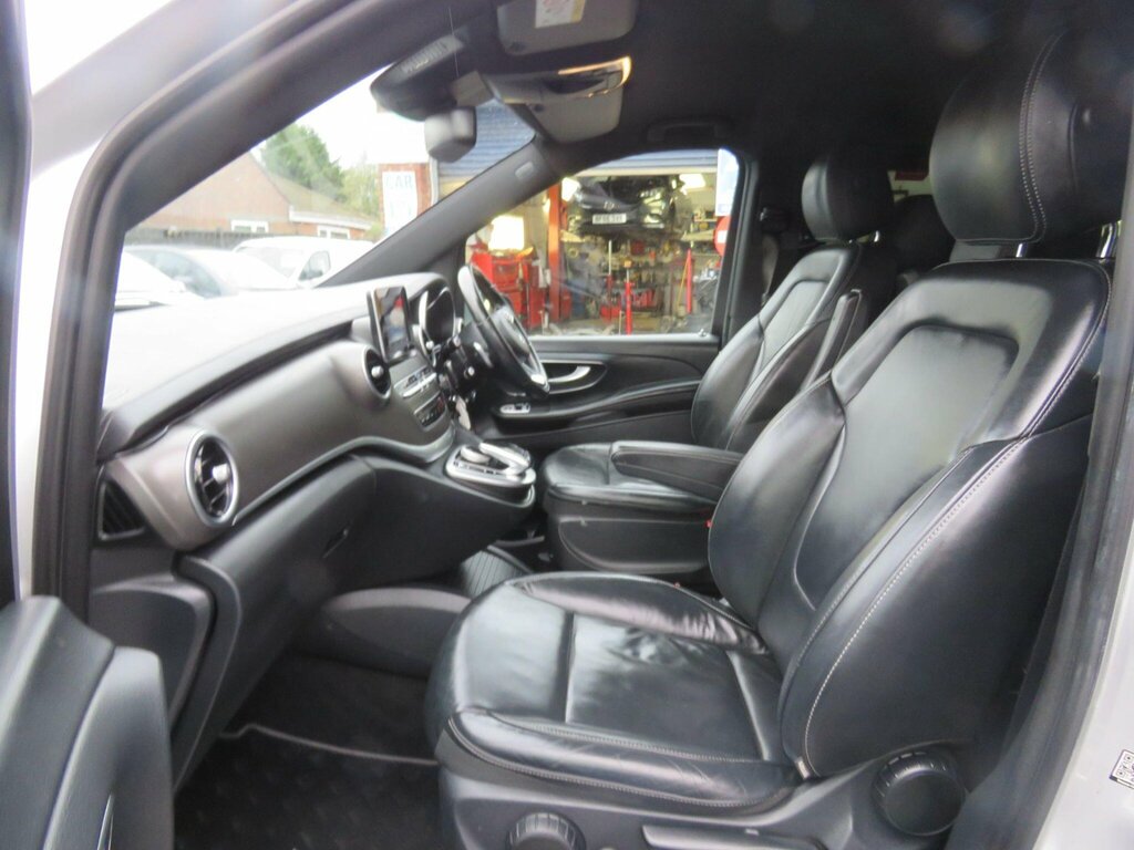 Mercedes-Benz V Class 2.2 V250d Bluetec Sport G-tronic Euro 6 Ss Silver #3