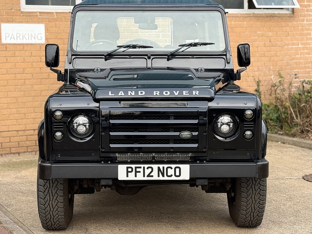 Land Rover Defender 90 Tdci Xs U5360 Black #6
